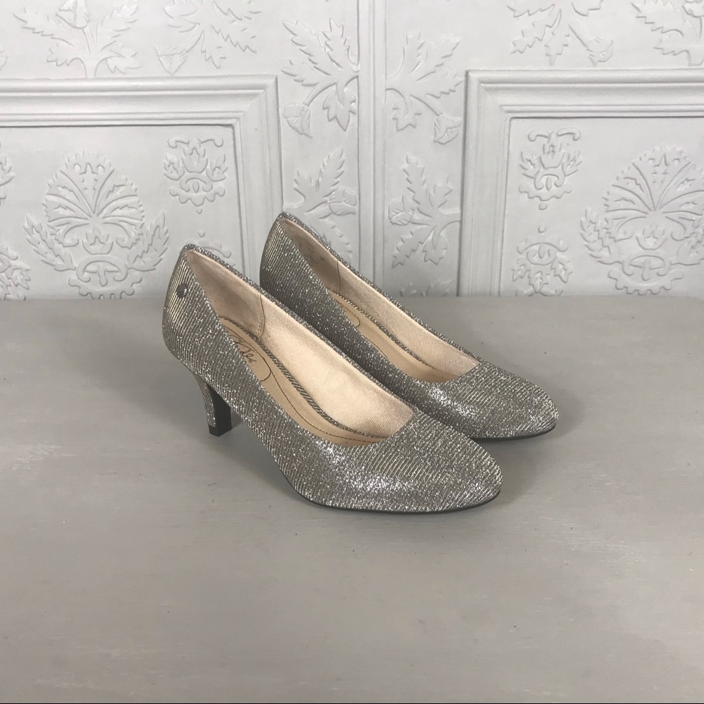 Life Stride Soft Systems Sparkly High Heel Pumps